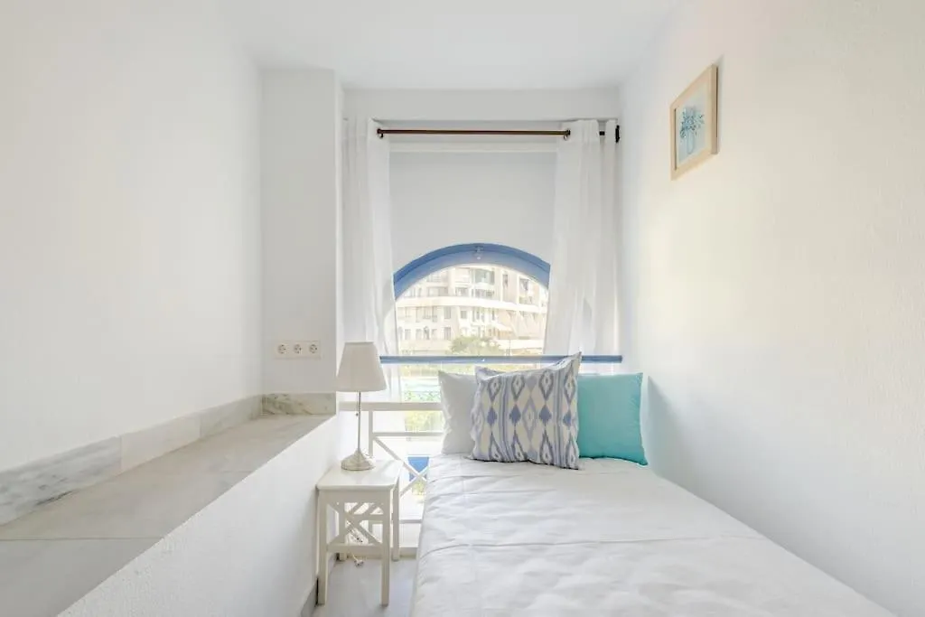 O&L Marbella - Lujoso Apartamento De 3 Dormitorios