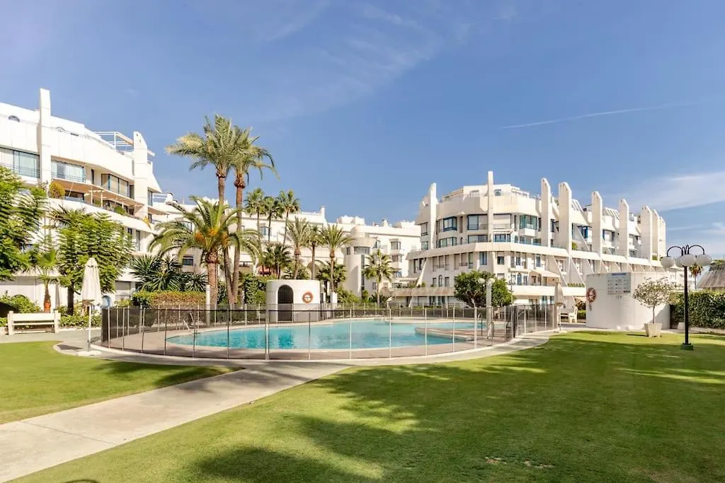 O&L Marbella - Lujoso Apartamento De 3 Dormitorios 0*,
